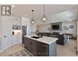 57 - 383 DAVENTRY WAY - 9