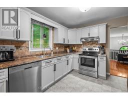 598 HARRIS CIRCLE - 19