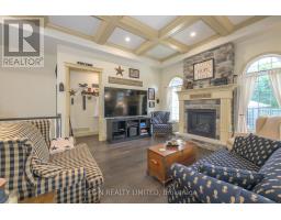 11 DORAL COURT - 21