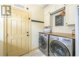 11 DORAL COURT - 28