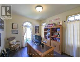 11 DORAL COURT - 35