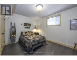 11 DORAL COURT - 40