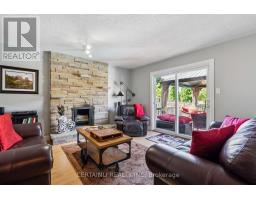 108 HIGHVIEW AVENUE W - 19