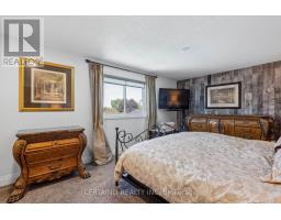 108 HIGHVIEW AVENUE W - 23