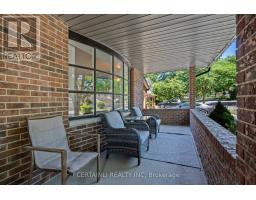 108 HIGHVIEW AVENUE W - 4