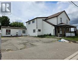1085 BRYDGES STREET - 3