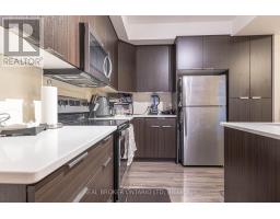 885 SARNIA ROAD - 14