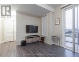 885 SARNIA ROAD - 18