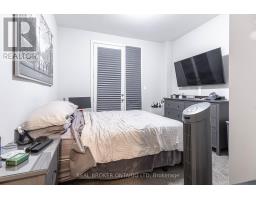 885 SARNIA ROAD - 5