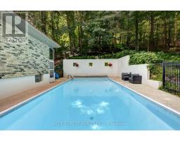 800 SPRINGBANK DRIVE - 13
