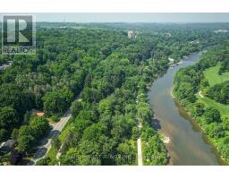 800 SPRINGBANK DRIVE - 44