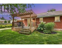 92 GLENDALE DRIVE - 25