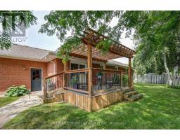 92 GLENDALE DRIVE - 29