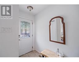 992 EAGLE COURT - 2