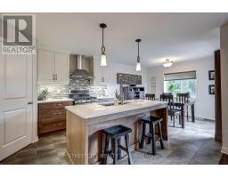 101 PEACH TREE BOULEVARD - 4