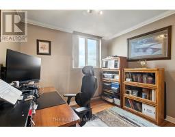 809 - 127 BELMONT DRIVE - 23