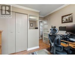 809 - 127 BELMONT DRIVE - 24