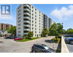 809 - 127 BELMONT DRIVE - 3