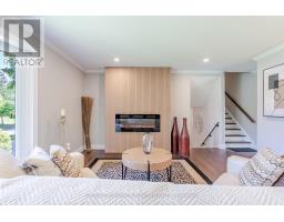 68 HAMPTON CRESCENT - 18