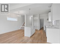 1612 CAPRI CRESCENT - 11