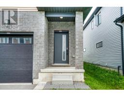 1612 CAPRI CRESCENT - 3