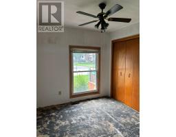 481 MAPLE STREET - 13