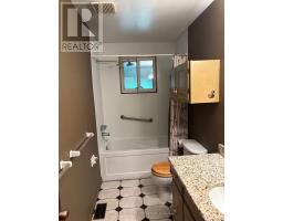 481 MAPLE STREET - 17