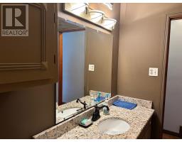 481 MAPLE STREET - 19