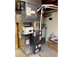 481 MAPLE STREET - 21