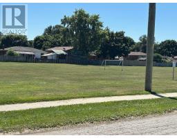 481 MAPLE STREET - 5