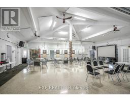 362 SHANNON BOULEVARD - 44