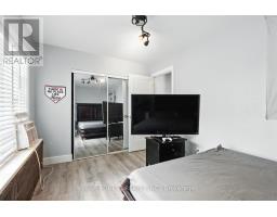 358 SIMCOE STREET - 18