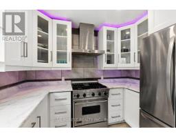 358 SIMCOE STREET - 7