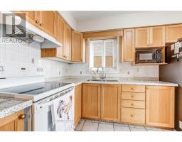 187 HOLLYRIDGE CRESCENT - 3