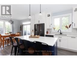 51200 CENTRE STREET - 7