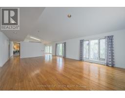 5 - 10 MACKELLAR AVENUE - 7
