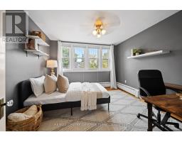 182 JOHN STREET S - 22