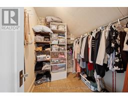 182 JOHN STREET S - 24