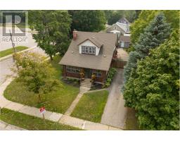 182 JOHN STREET S - 3