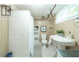 182 JOHN STREET S - 35