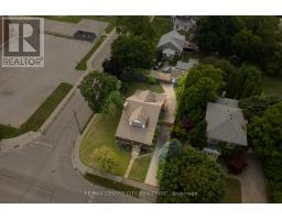 182 JOHN STREET S - 4