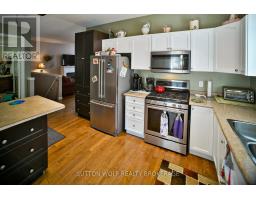 42 - 375 SCOTT STREET E - 17