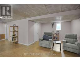 527 TALLTREE CRESCENT - 24