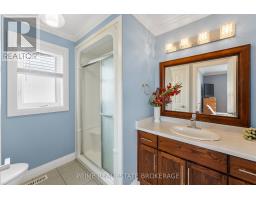 95 BOYD BOULEVARD - 19