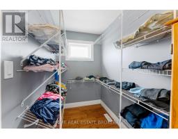 95 BOYD BOULEVARD - 21