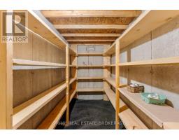 95 BOYD BOULEVARD - 34