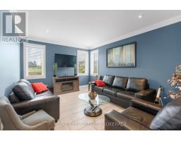 95 BOYD BOULEVARD - 6