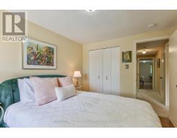 2030 ALDERSBROOK ROAD - 28