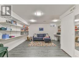 2030 ALDERSBROOK ROAD - 32