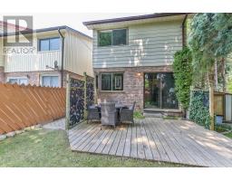 2030 ALDERSBROOK ROAD - 40